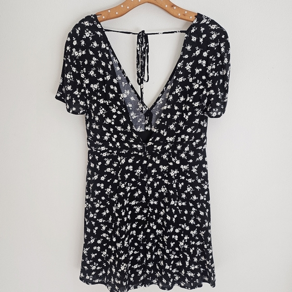 Lot of 5 Floral & Skater Mini Dresses | Size Junior L - Picture 9 of 16